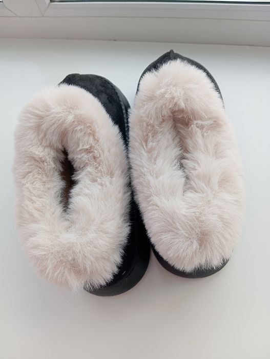 Продам м'якенькі, тепленькі уггі