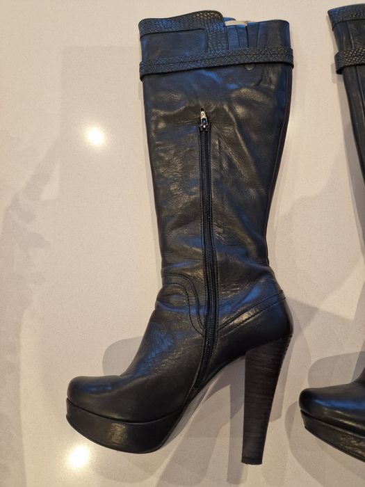 Botas de pele pretas cano alto Gianna tamanho 38 novas