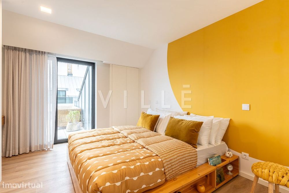 Exclusivo Apartamento T4 Duplex com Varanda e Terraço com vistas