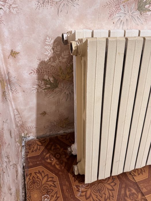 Радиатор чугунный