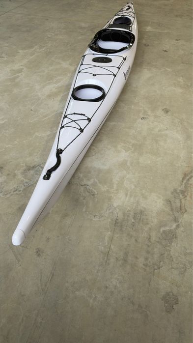 Kajak Discovery 16 morski, jednoosobowy, material ABS