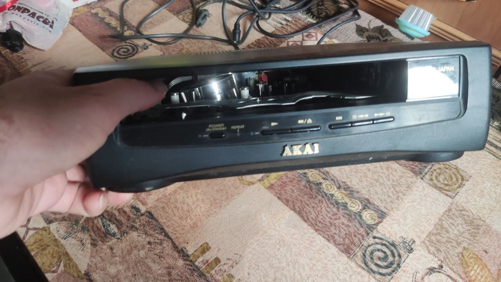 Видеомагнитофон+DVD