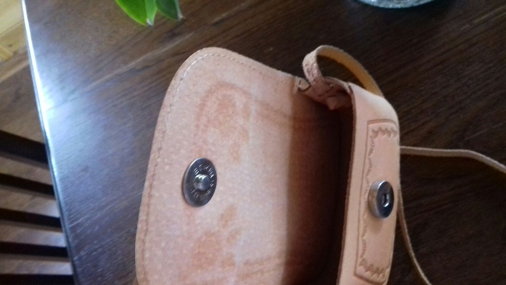 Torebeczka skórzana