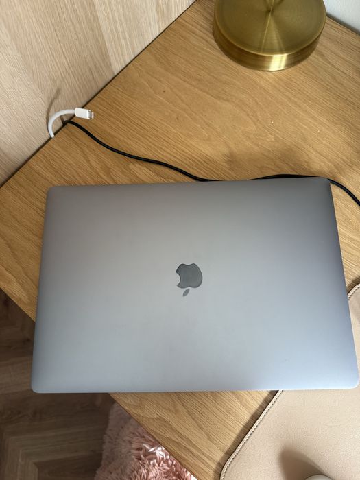 Macbook Pro 16’ 2019