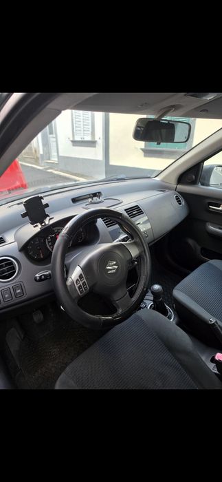 Suzuki Swift 1.3 DDiS Diesel (2008) - Excelente Estado