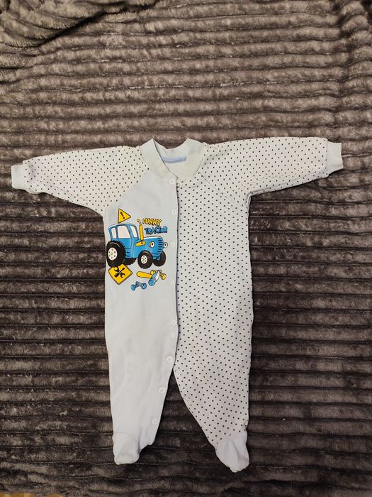 Бодікі, слюнявчики , человесіки.