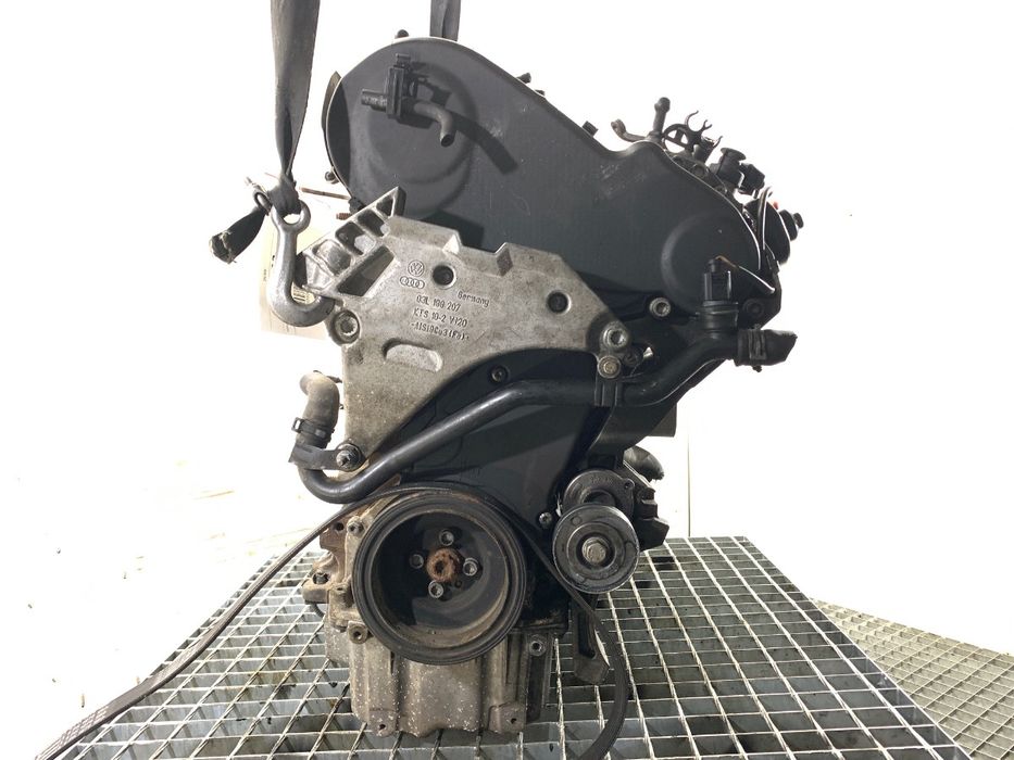 SILNIK VW 2.0 136KM CFF 10-15 PASSAT B7