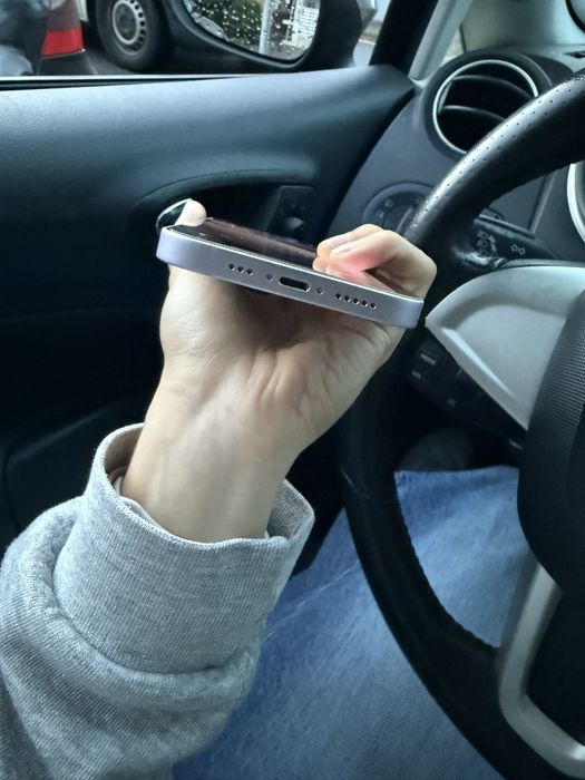 iPhone 14 - 128GB Purple