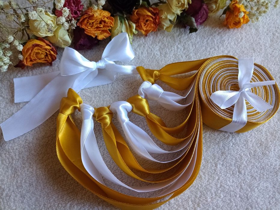 Ring oczepinowy złoty biały 14 wstążek