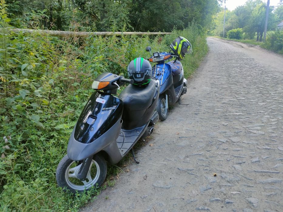 Suzuki let's 2 old