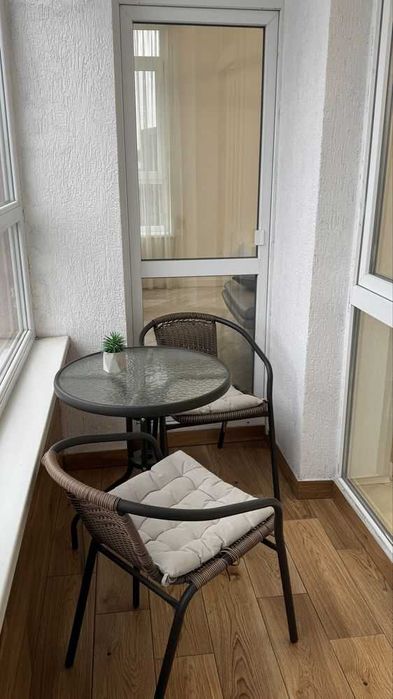 Оренда. вул. Під Голоском. Новобудова. Дизайнерський дорогий ремонт.