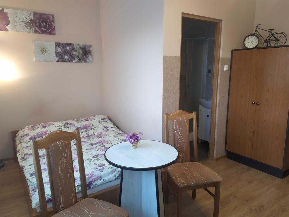 Łeba apartament 4-6 osobowy , studio 4 osobow