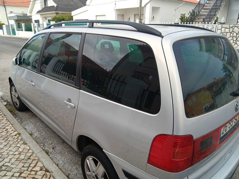 Carrinha VW Sharan — photo 3
