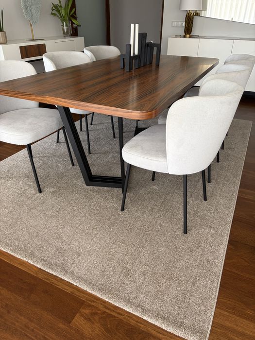 Vendo Mesa + Cadeiras sala Jantar Pau Ferro NOVA