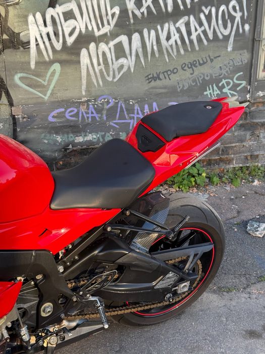 Мотоцикл BMW S1000RR 2018 рік