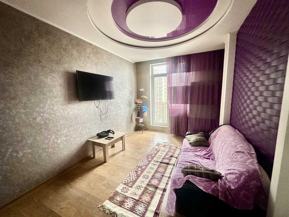 Продаж 1-кімн. квартири 42 м² з ремонтом та меблями — 5 Перлина.