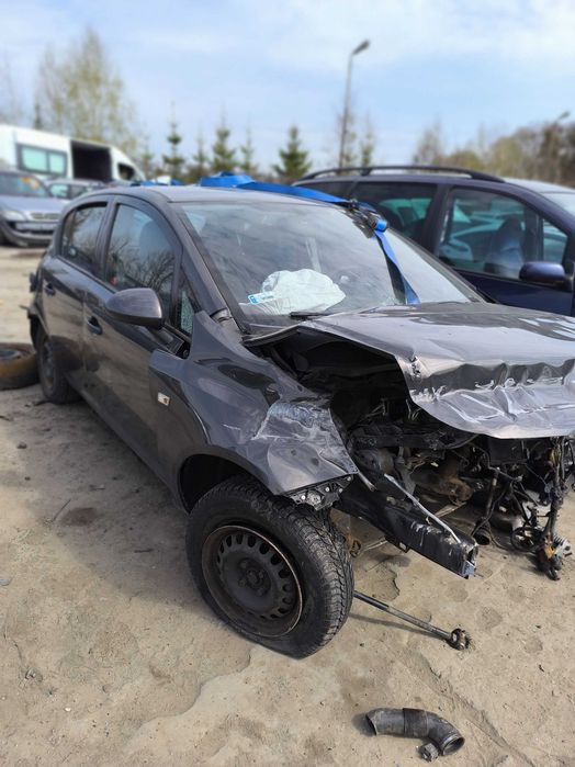 AUTO na Części  Opel Crosa D