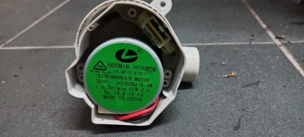 Distribuidor para máquina de lavar louça