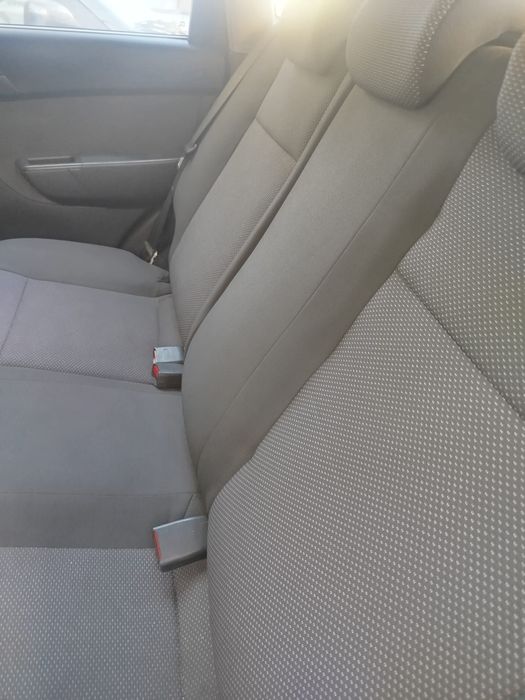 Vendo Chevrolet Aveo 1.2 Bi-Fuel (GLP de fábrica) 2011 com 170 mil km