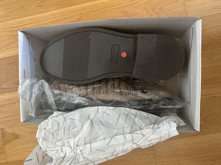 Sapato creme Springfield