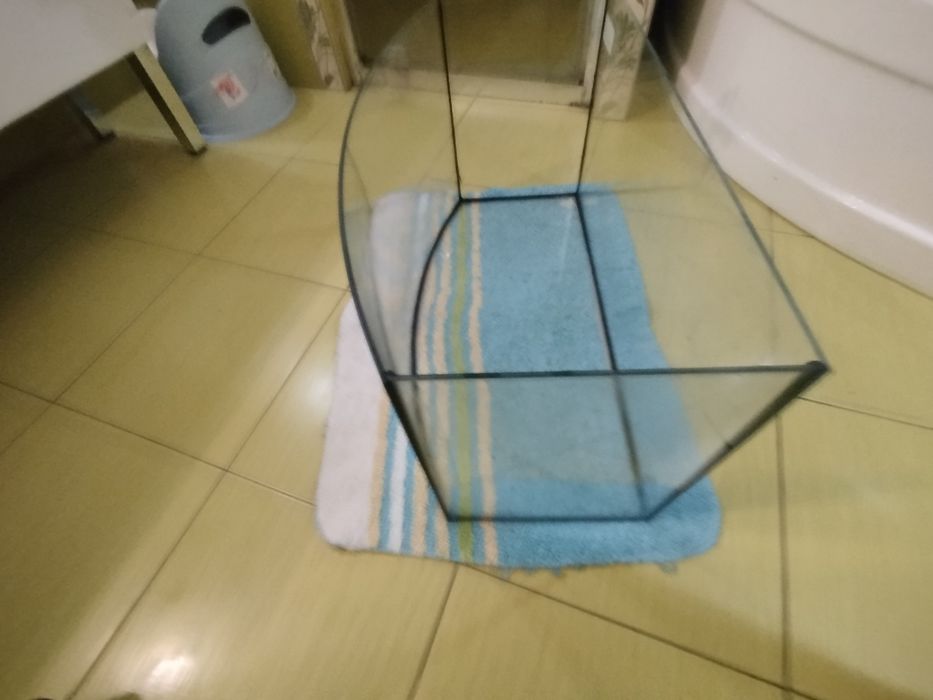 Akwarium ok. 64×20×28 54 l