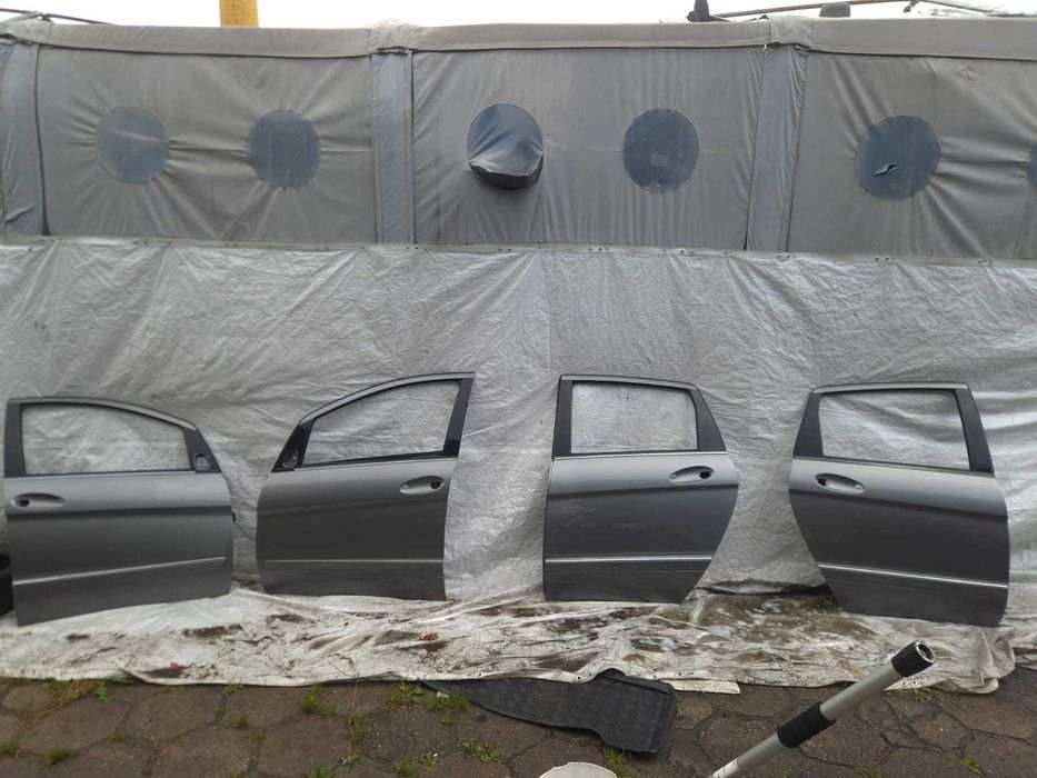 Drzwi Mercedes B-Klasa stan bdb
