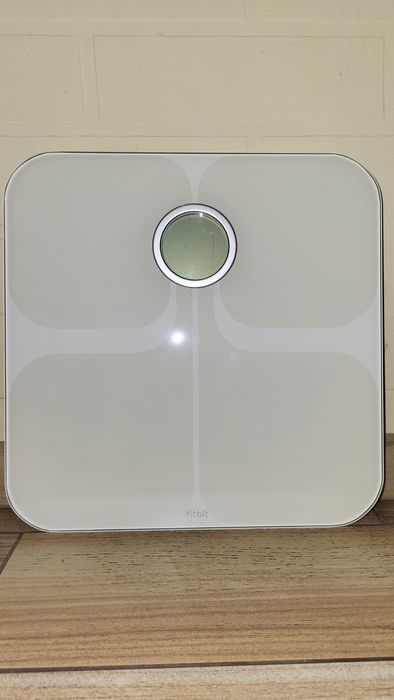 Продам Цифрові смарт ваги Fitbit Aria Wi-Fi Smart Scale Google