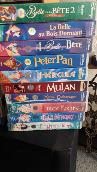 cassetes VHS antigas e desenhos animados