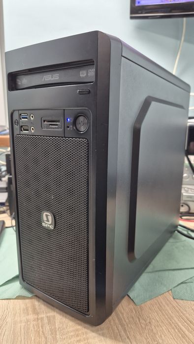 Komputer stacjonarny PC X-KOM Picasso Desktop SPC i3 SSD Windows 11