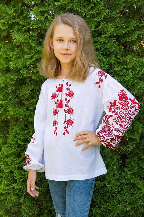 Вишиванка лляна в кольорах