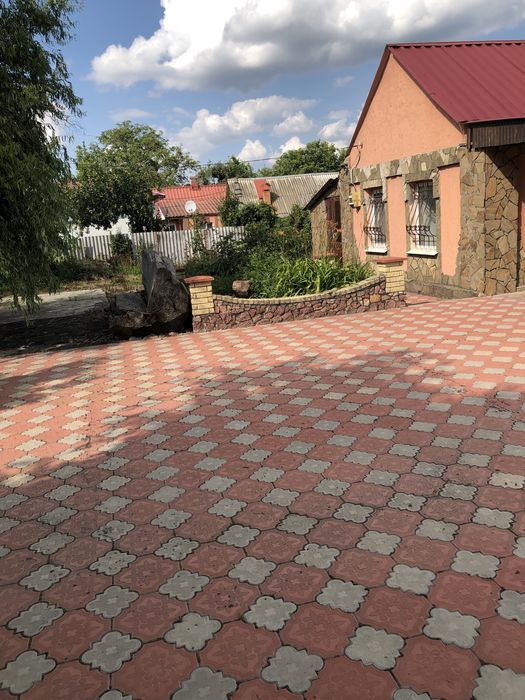 Продається 2 бані+кафе