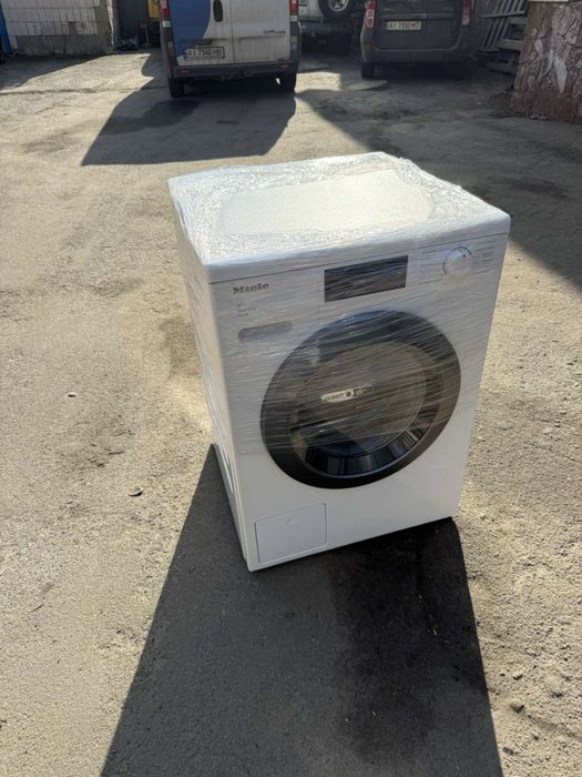 Пральна машинка Miele