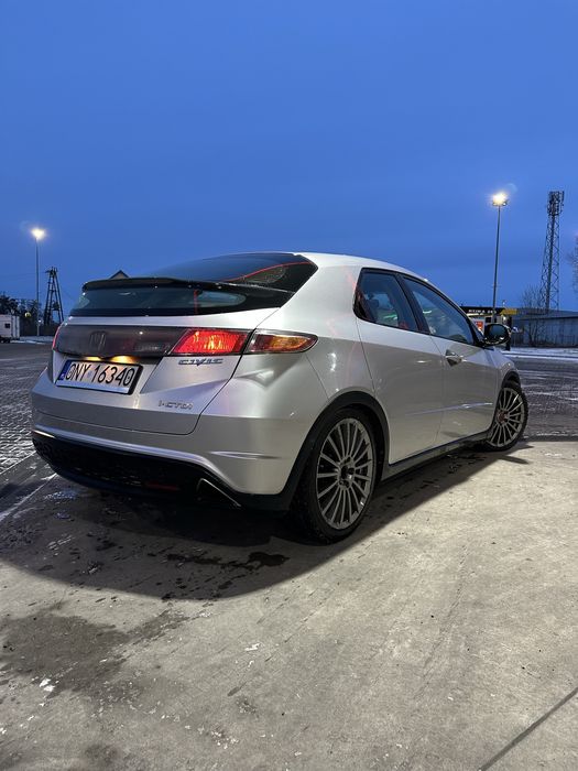 Honda Civic 8 2.2 CDTi 140KM Ładna