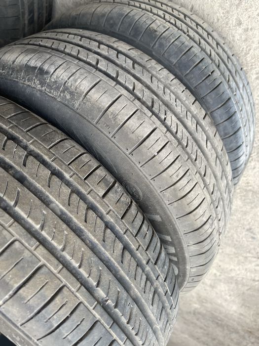 Колеса з дисками 175/70 R13 стояли на Volkswagen  гольф