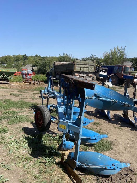 Плуг lemken.