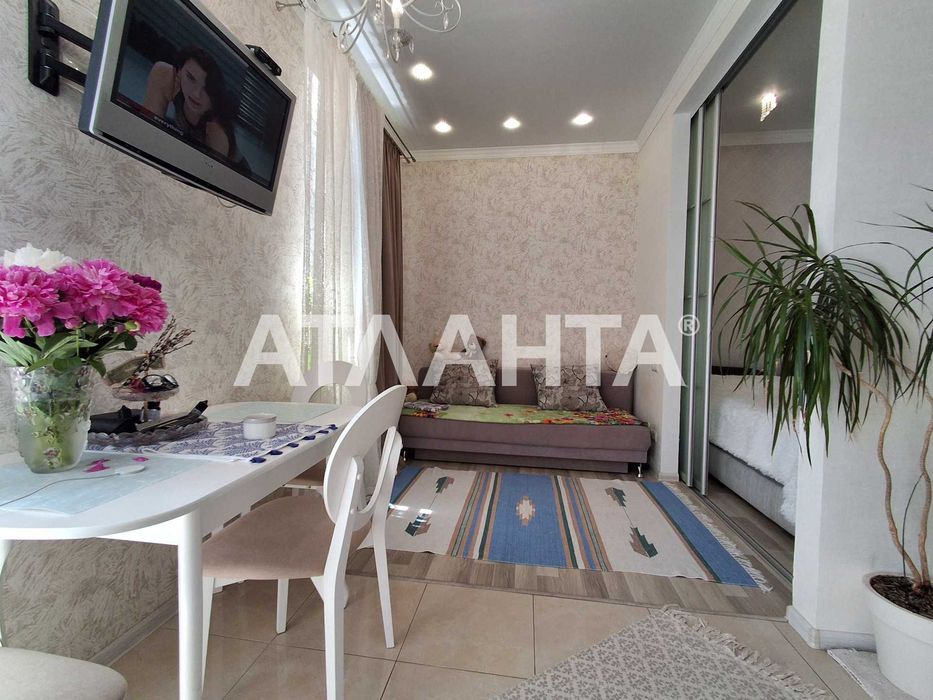 1 ком. кв. с евроремонтом с видом на море в ЖК Черноморская Ривьера