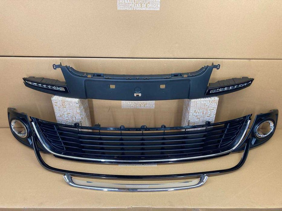 молдинги бампера накладки бампера Рено Меган 3 2012 -2013 Megane 3