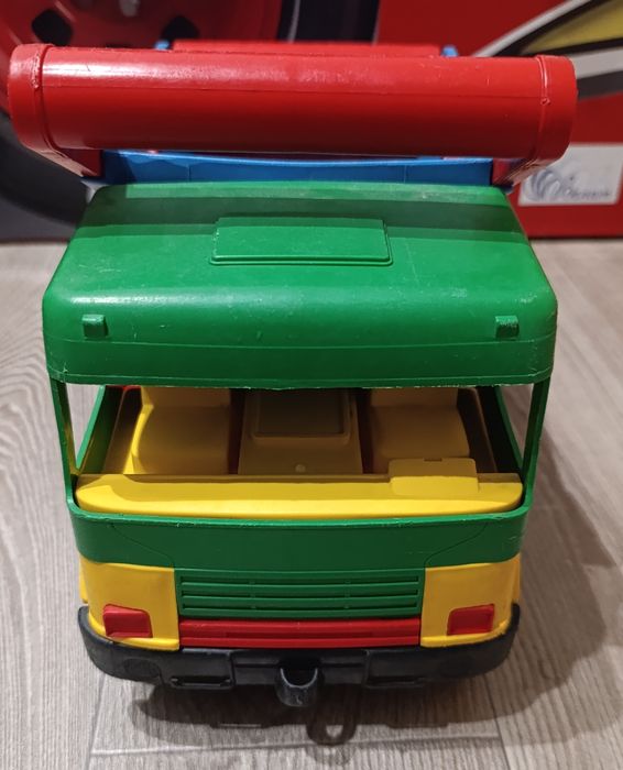 Грузовик Самоскид Wader