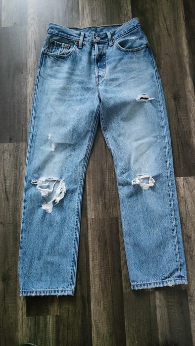 šwietne przecierane spodnie LEVI'S 501  24/26