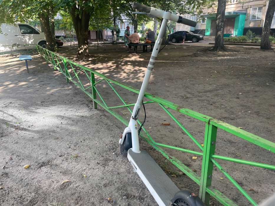 Електросамокат OKAI