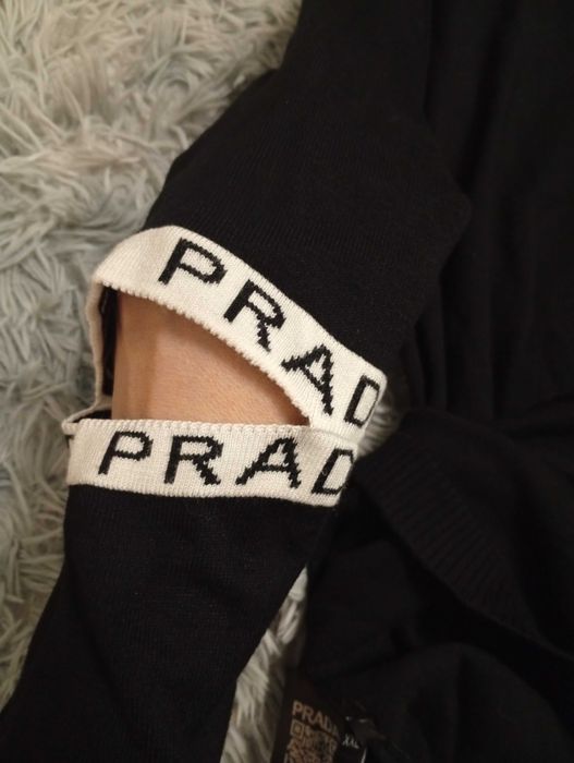Светрик, лонгслів Prada прада LUX якості