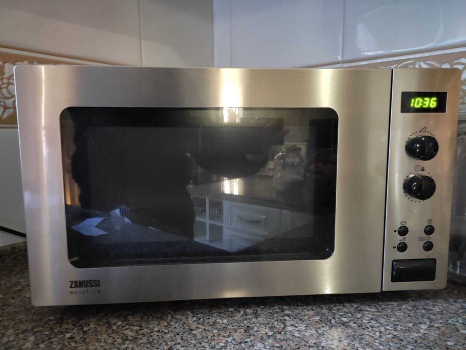 Microondas Zanussi