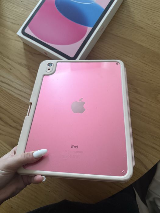 Продам iPad 10 generation 64 gb (2022) Wi Fi в ідеальному стані