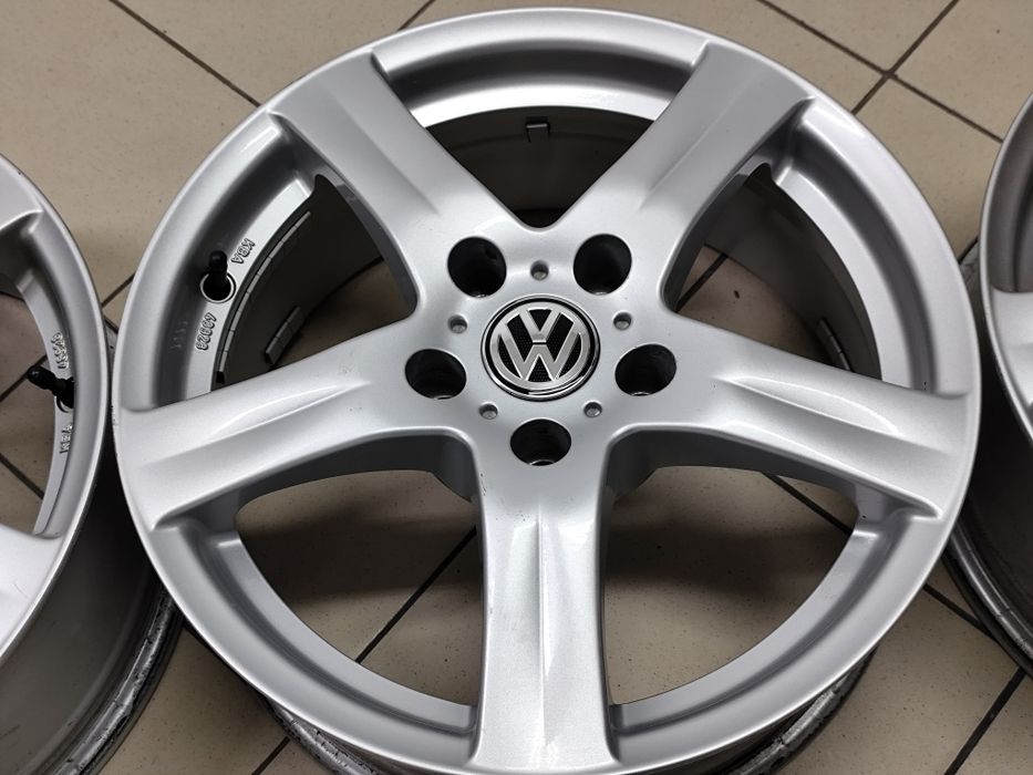Диски R-16 5*112, 6,5j, et33, цо57,1 (Volkswagen, Skoda, Audi)