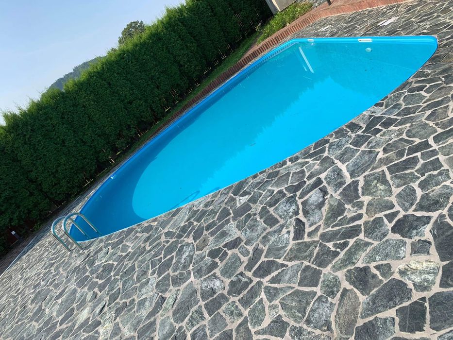 Kamień elewacyjny naturalny gnejs szary złoty nieregularny łupek taras