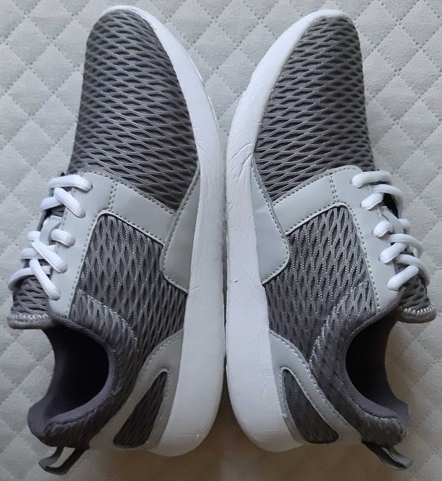 Szare sneakersy Lejon