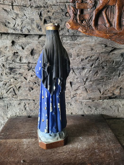Stara figurka Maryja z Pontmain
