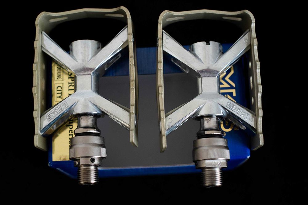 Pedais - MKS Esprit Ezy Superior | Cor prata champanhe