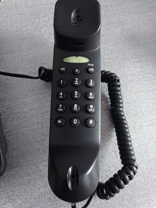 Telefon przewodowy