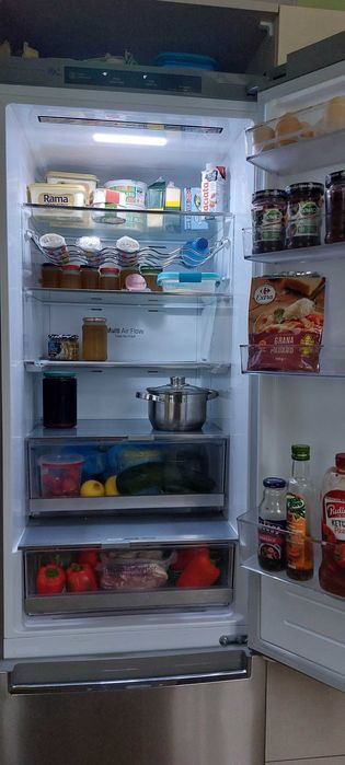 Lodówko-zamrażarka LG  GBB72SAEFN 203 cm Pełny No Frost . Używana